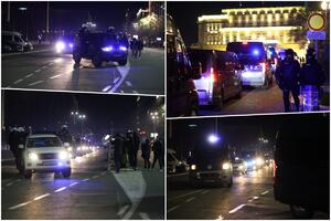 POLICIJA POTISNULA DEMONSTRANTE: Situacija u centru Beograda mirna, uhapšeno 38 izgrednika - Povređeno više od 30 čuvara reda