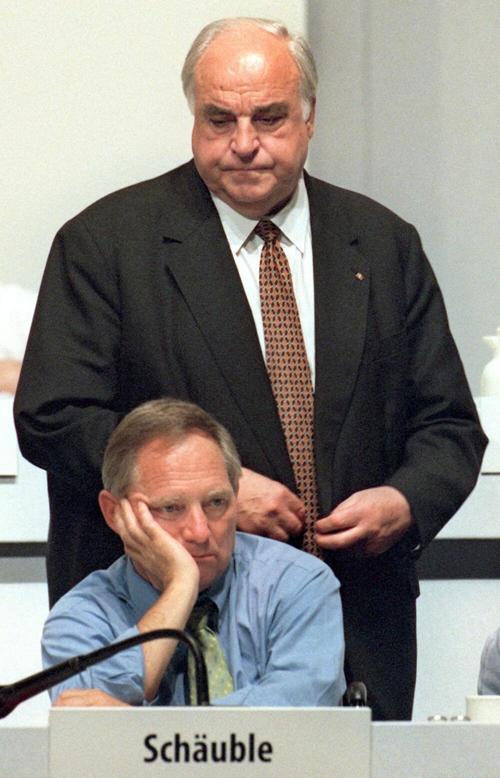 Wolfgang Schäuble, Volfgang Šojble, Helmut Kol