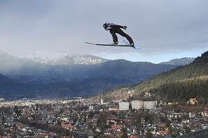 SLOVENAC NAJBOLJI U NASTAVKU 4 SKAKAONICE: Lanišek pobedio u ski skokovima u Garmiš-Partenkirhenu