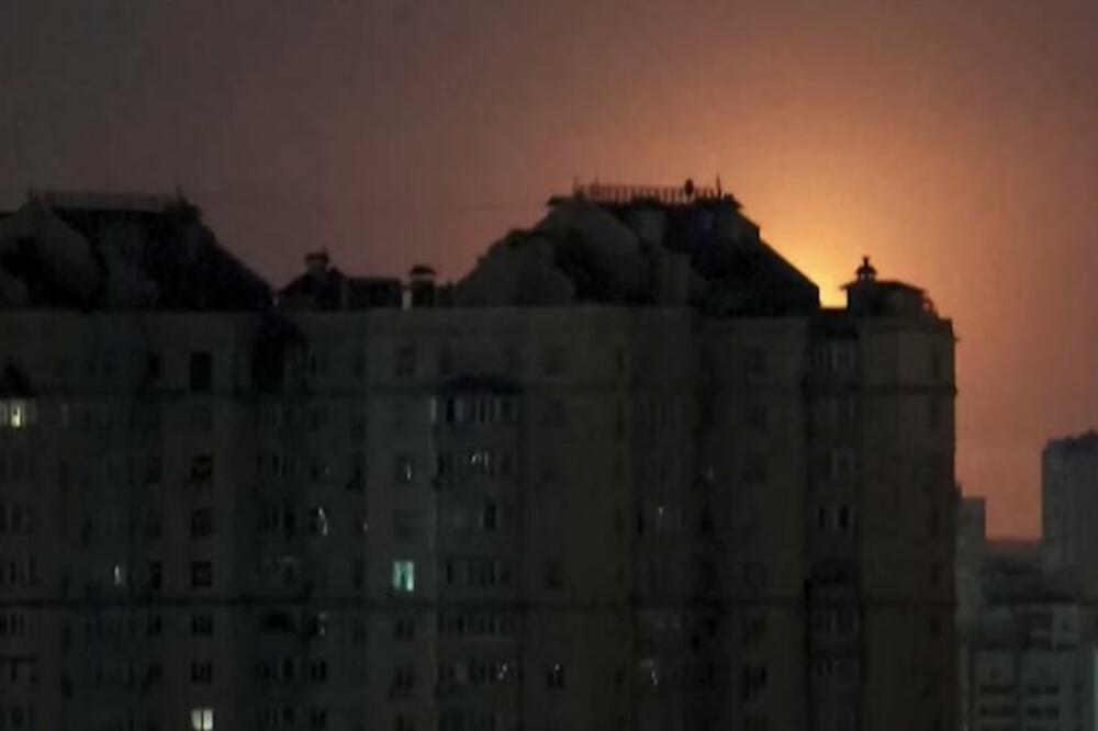PONOVO EKSPLOZIJE U BELGORODU: Proglašena opasnost od raketnog napada, oboreno devet projektila