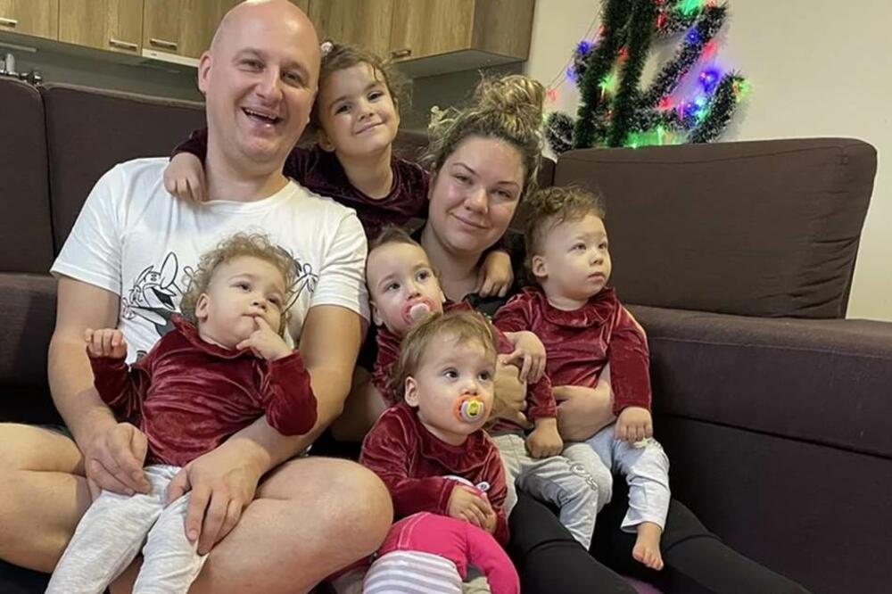 SRBIJO POMOZI! Porodica Gaćeša dobila ČETVORKE, ali ih je sačekala UŽASNA vest: 3 ćerke su bolesne, OVAKO MOŽETE DA IM POMOGNETE