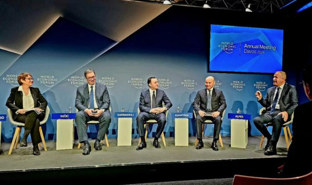 Aleksandar Vučić, Davos, panel