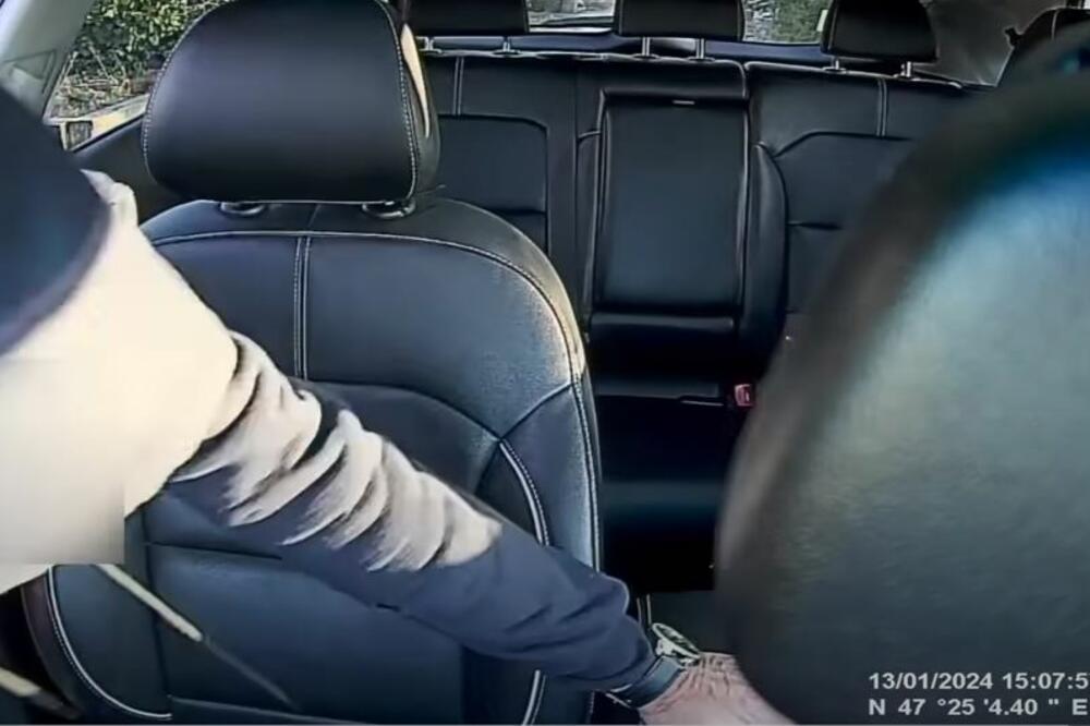 NEZAPAMĆENA SCENA NA GROBLJU Lopov ušao u parkirani auto dok je vlasnik stajao 10 metara dalje! Svi pričaju o ovom HAOSU (VIDEO)