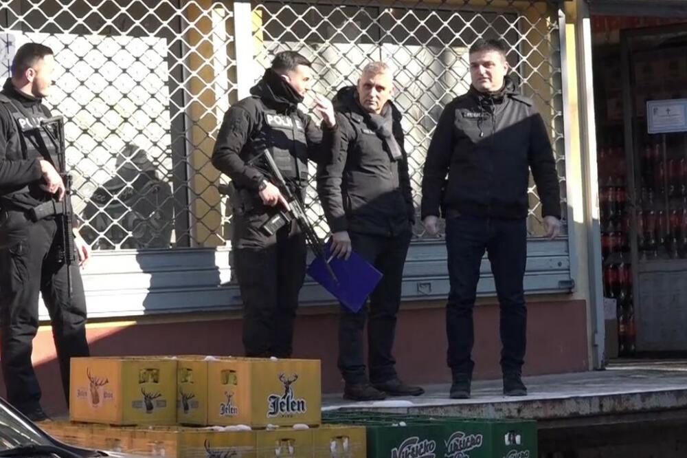 TZV. KOSOVSKA POLICIJA SE POJAVILA SA DUGIM CEVIMA: Pretresaju magacin oca mladića stradalog u Banjskoj!