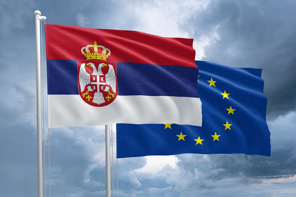 EU DEFINITIVNO IZLAZI IZ STATUSA NEUTRALNOSTI Ohridski sporazum postao zvanični uslov za ulazak Srbije EU, EVO ŠTA TO ZNAČI