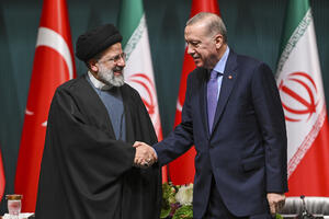 TURSKA I IRAN POSTIGLI VAŽAN SPORAZUM: Erdogan i Raisi se usaglasili oko JEDNOG, a tiče se regiona
