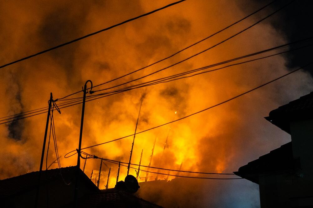 DANAS DAN ŽALOSTI U BARU: Dvoje dece, devojka i žena stradali u požaru, vatrogasci zanemeli od prizora