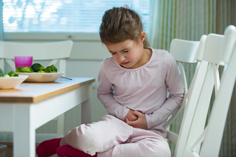 stomačni grip kod dece, stomačni grip, bol u stomaku