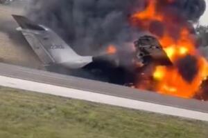 JEZIVE POSLEDNJE REČI PILOTA: Avion se zakucao u automobil na Floridi, pokušao da SLETI NA AUTO-PUT! Objavljen STRAŠAN SNIMAK
