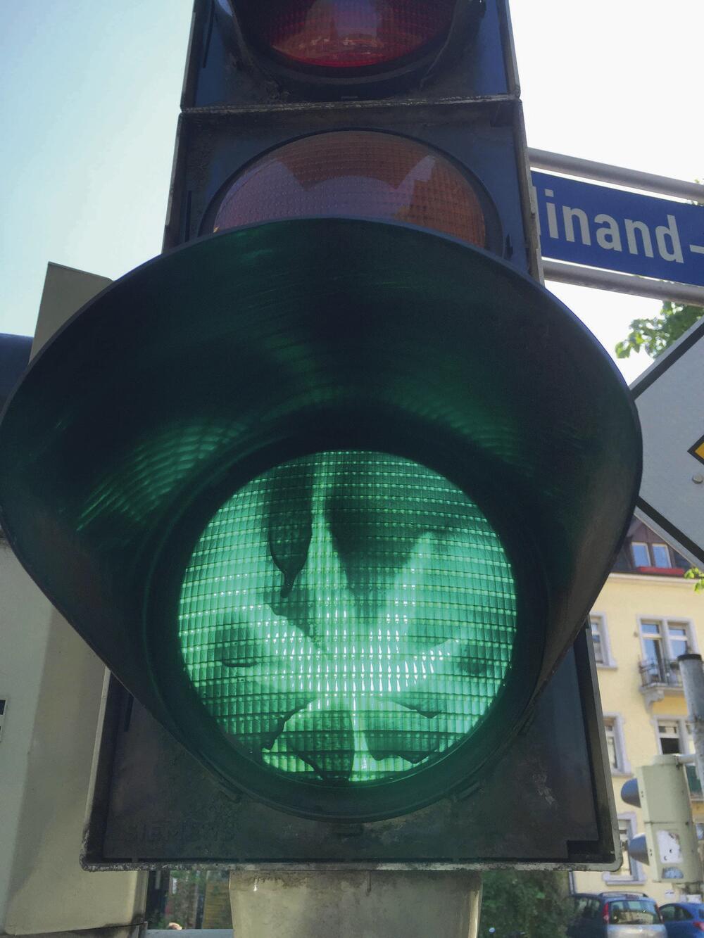 List marihuane; Zeleno svetlo na semaforu