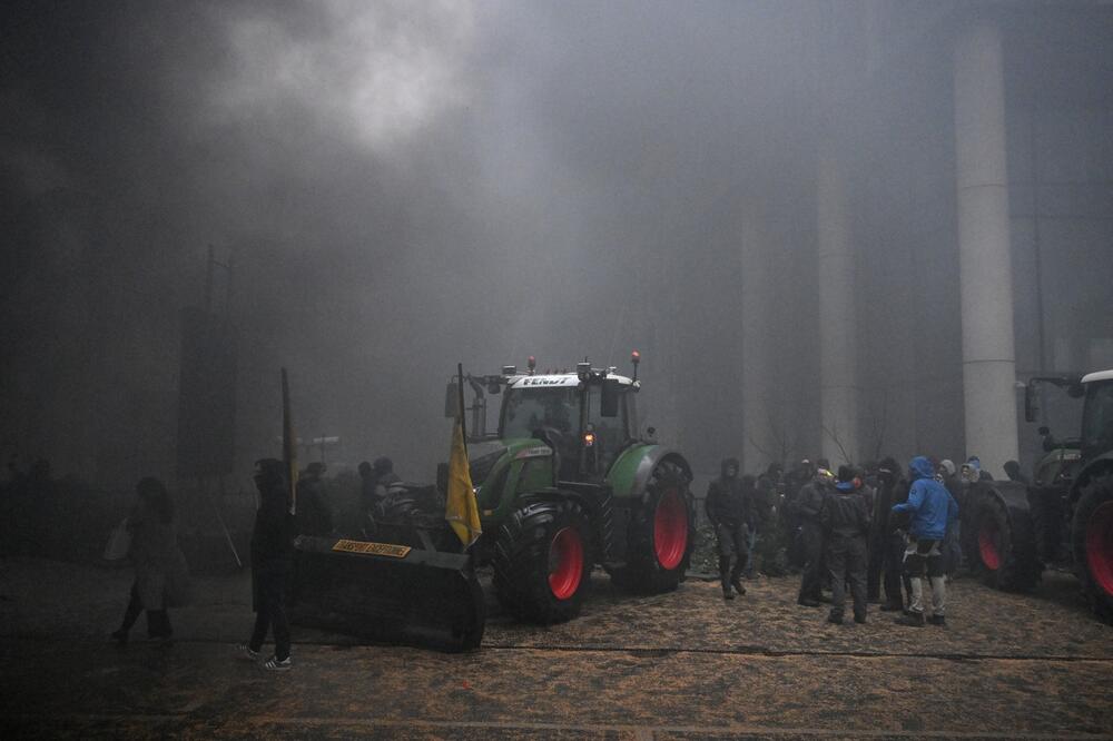 Brisel, farmeri, protest