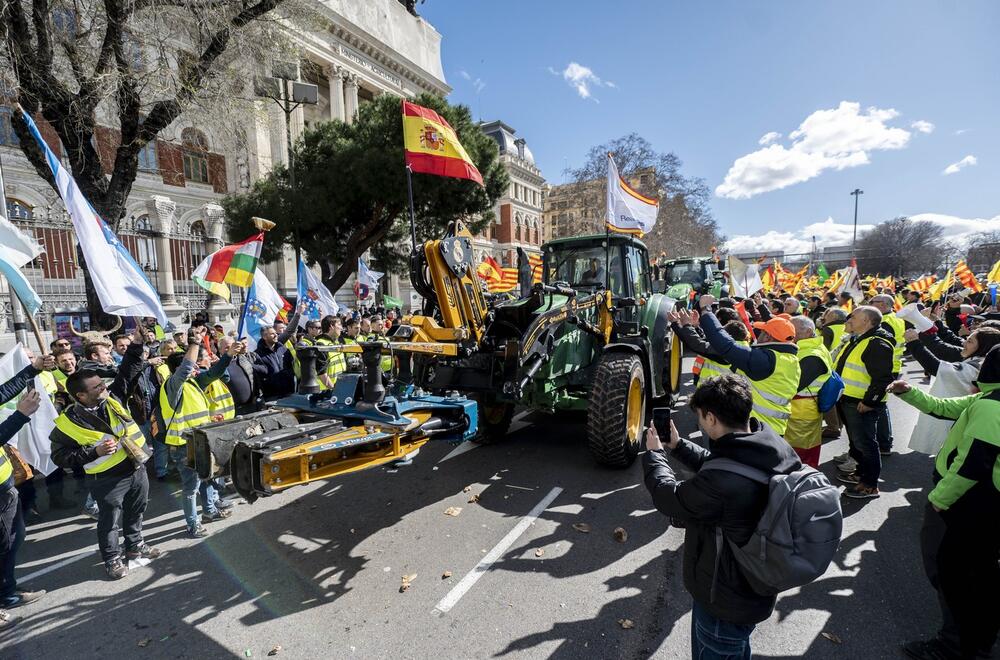 Мадрид, земјоделци, протест