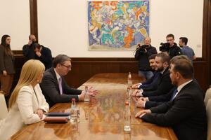 ZAVRŠENE KONSULTACIJE O MANDATARU: Predsednik Vučić razgovarao s Pastorom, Zukorlićem i Žigmanovim (FOTO)