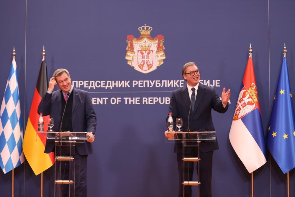 Aleksandar Vučić, Markus Zeder