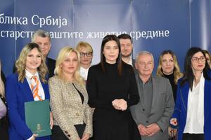 DRŽAVA DAJE 700 MILIONA DINARA ZA UNAPREĐENJE KVALITETA VAZDUHA: Ministarka Vujović potpisala ugovore sa 65 gradova i opština