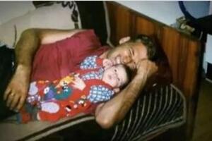 ZAUVEK JE USNULA U TATINOM ZAGRLJAJU, 1999. PRED VASKRS: Mala Bojana najmlađa je žrtva NATO bombardovanja, imala je samo 11 meseci