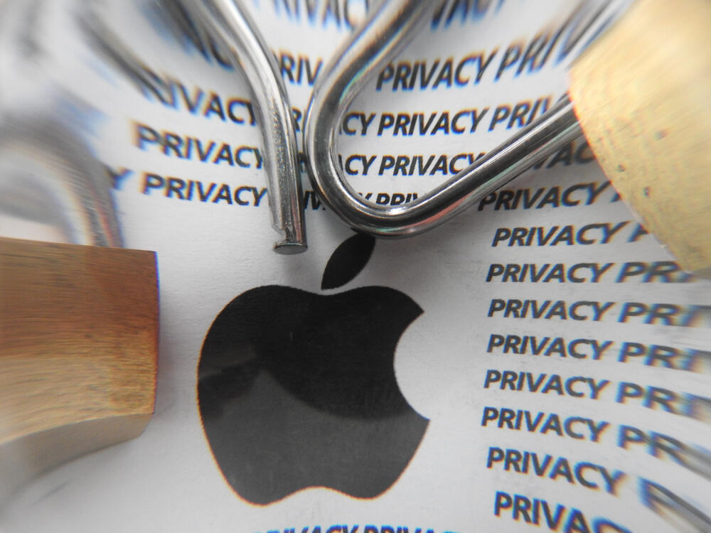 Apple, Privatnost