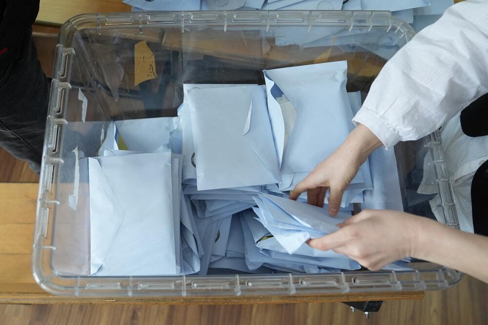 U SUSRET LOKALNIM IZBORIMA: Koalicija "Biramo Niš" predala izbornu listu