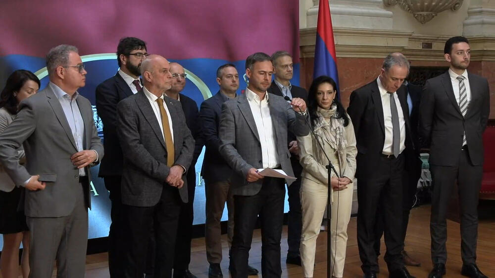 BURA U OPOZICIJI: Đilasa preglasali, većina iz Srbije protiv nasilja hoće na izbore 2. juna! RASPLET DRAME večeras