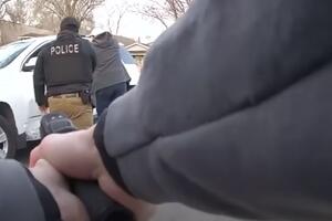AMERIČKA POLICIJA ZA MANJE OD MINUT ISPALILA SKORO 100 METAKA PREMA OSUMNJIČENOM: Pogledajte NEVEROVATNU akciju (VIDEO)