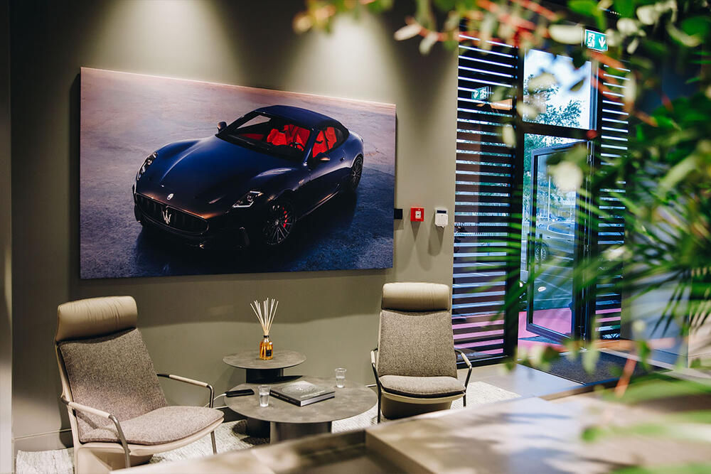 Maserati salon