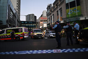 RASTE BROJ MRTVIH U SIDNEJU: Policija se oglasila nakon užasa u tržnom centru, poznato da li je postojao DRUGI NAPADAČ