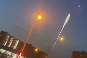 SVET U ŠOKU ŠTA SU TO RUSI LANSIRALI! STRUČNJACI ZAČUĐENI: Balistička raketa ovako ne leti! (VIDEO)