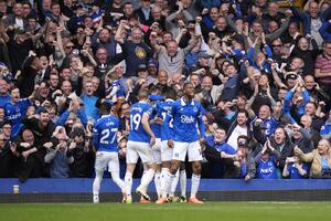 KARAMELE SLAVILE U BORBI ZA OPSTANAK: Everton pobedio Notingem Forest