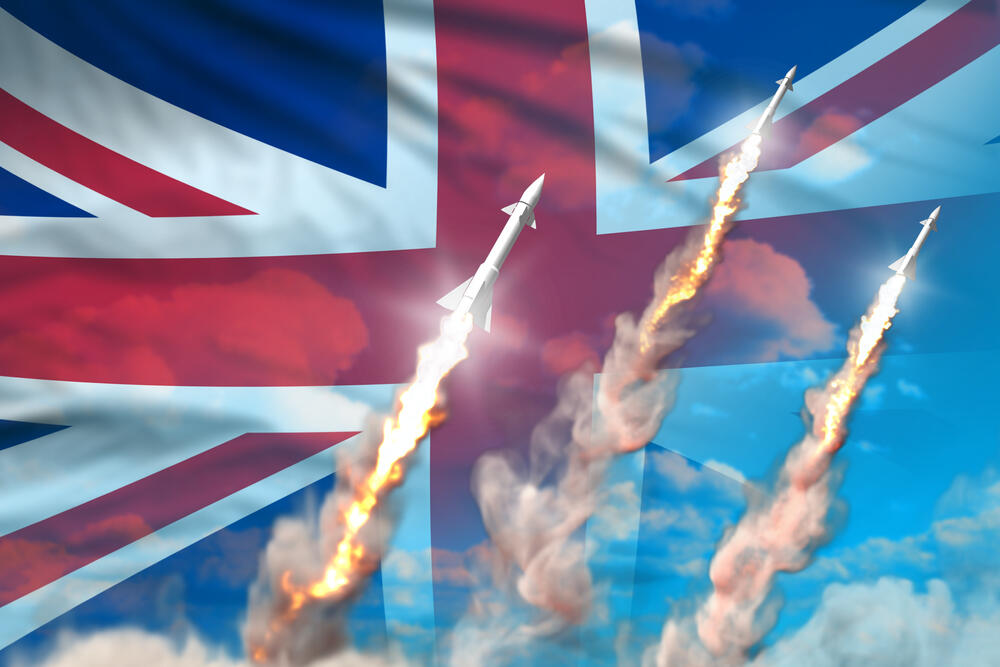 Velika Britanija, zastava Velike Britanije, supersonična raketa