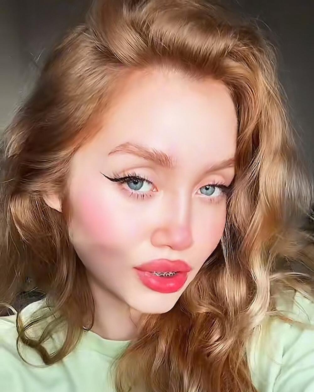 Ruskinja Angelina