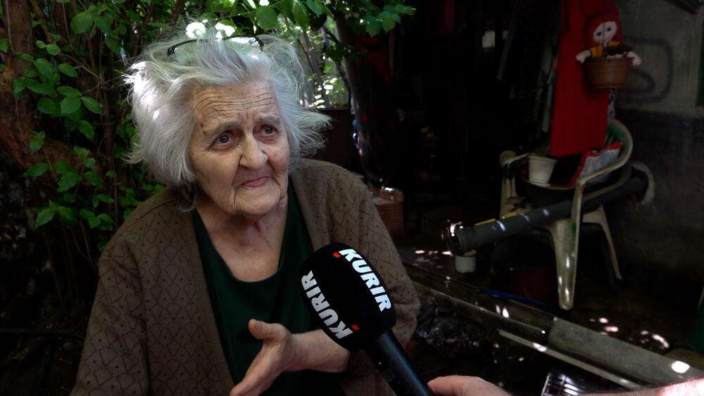 NOVA POMOĆ NAJSTARIJOJ SRPKINJI U GNJILANU: Baka Milena dobija paket knjiga, a više neće morati da pešači po svoju penziju