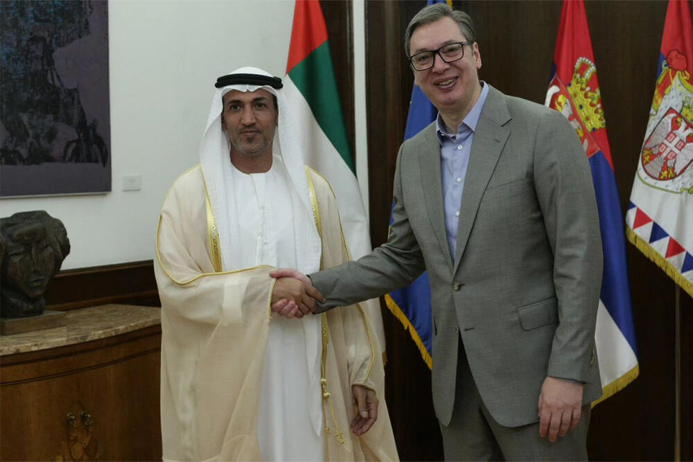 VUČIĆ SA MINISTROM ZA ODBRANU UAE: Upoznao sam ga sa situacijom na KiM! Srbija pridaje poseban značaj partnerstvu sa UAE