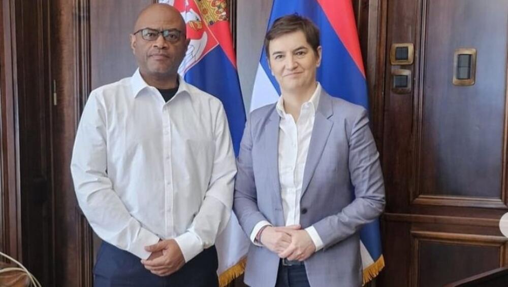 UPRKOS PRITISCIMA POKAZALI SE KAO PRIJATELJI: Predsednica parlamenta Ana Brnabić sastala se sa predstavnikom MSP-a Komora