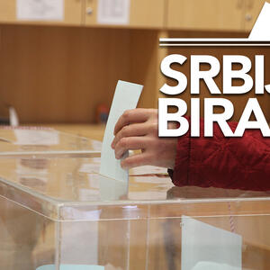 UŽIVO IZBORI U SRBIJI: Glasao predsednik Vučić, do 14 sati izlaznost u