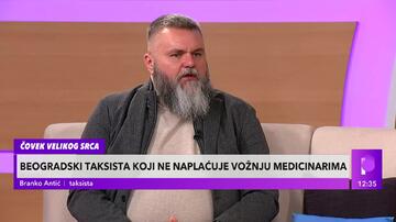 Branko Antić već dve godine vozi naše medicinare besplatno