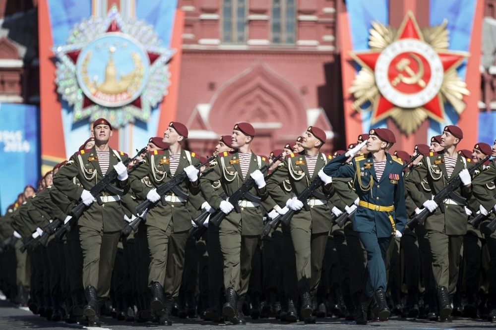 (Ilustracija: Parada u Moskvi za Dan pobede, Foto AP