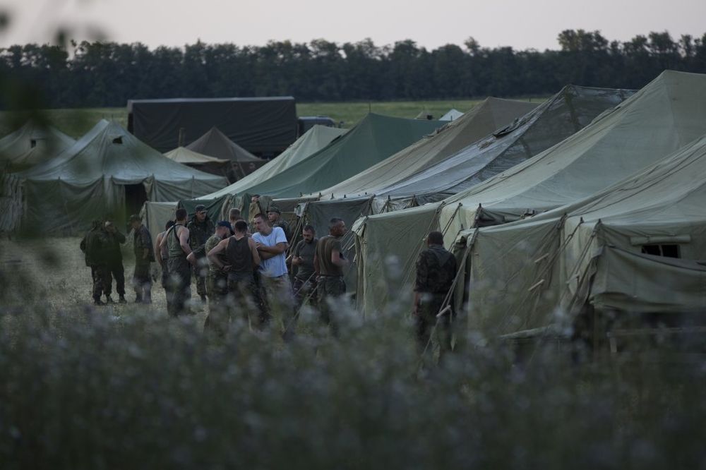 Ukrajinski vojnici koji su prebegli u Rusiju, Foto AP